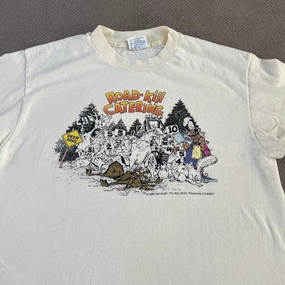 American Vintage Other - Vintage 1980s Road kill catering funny shirt Made in USA. Tagged large